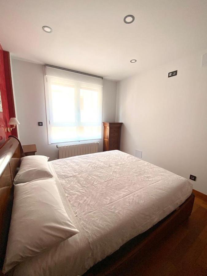 Grand Plaza Vega Burgos Exterior foto